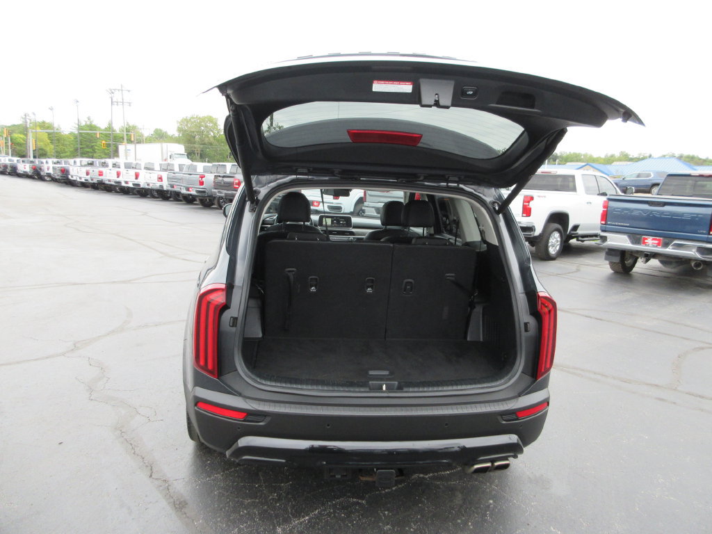 Used 2021 Kia Telluride EX w/ EX Premium Package AWD/4WD image 7