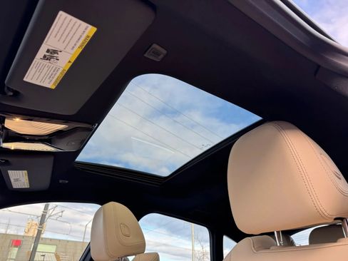 Used 2023 BMW i4 eDrive40 image 44