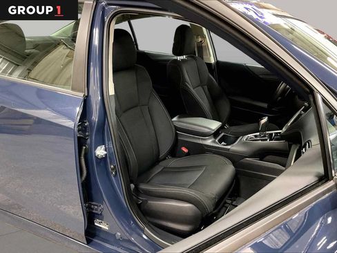 Used 2024 Subaru Legacy Premium AWD/4WD image 9