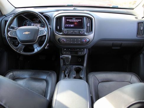 Used 2018 Chevrolet Colorado Z71 image 14