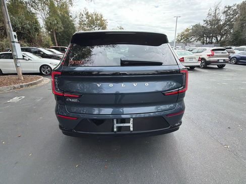 Certified 2025 Volvo EX90 Ultra image 12