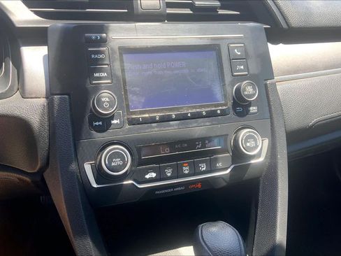 Used 2018 Honda Civic LX image 33