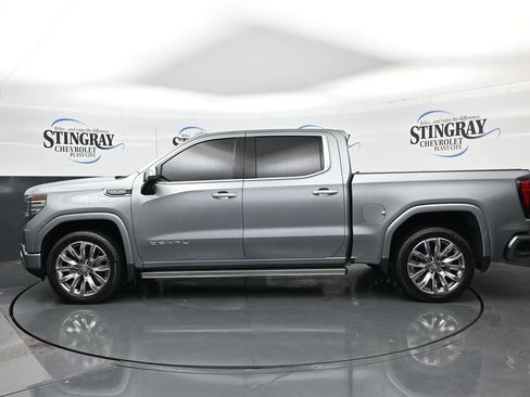 Used 2025 GMC Sierra 1500 Denali w/ Denali Reserve Package AWD/4WD image 4