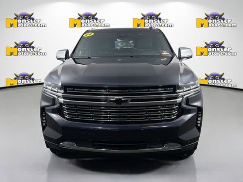 Used 2024 Chevrolet Tahoe Premier AWD/4WD image 2
