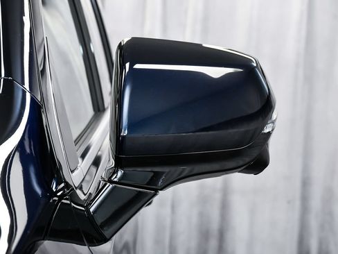 Used 2021 Cadillac Escalade Premium Luxury w/ Driver Assist Tech Package AWD/4WD image 85