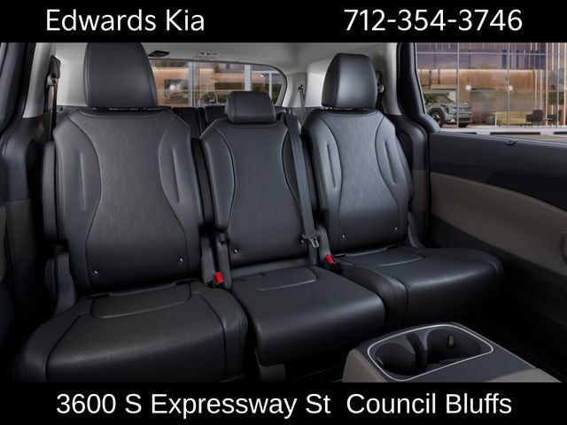 New 2027 Kia Carnival EX FWD image 18