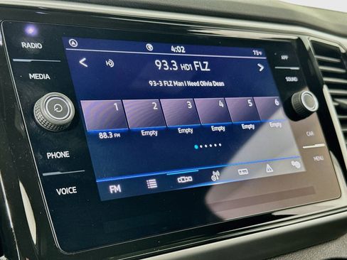 Used 2023 Volkswagen Atlas Cross Sport SE FWD image 14