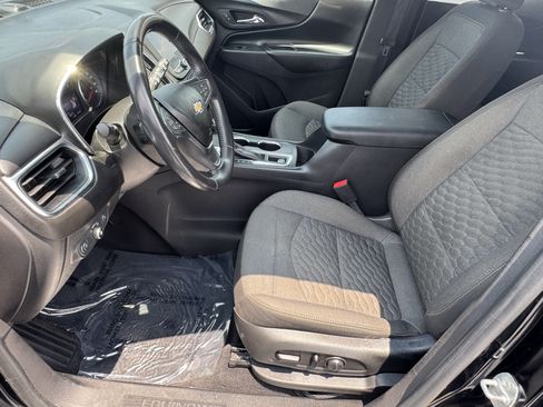 Used 2020 Chevrolet Equinox LT FWD image 9