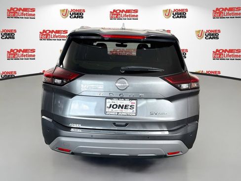 Used 2023 Nissan Rogue SV w/ SV Premium Package AWD/4WD image 15