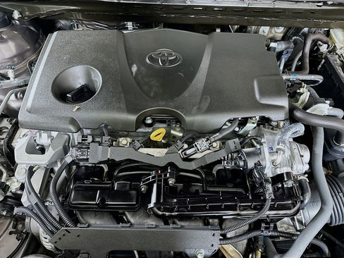 Used 2024 Toyota Camry LE image 31