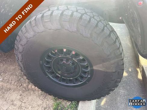 Used 2024 RAM 2500 Limited image 9