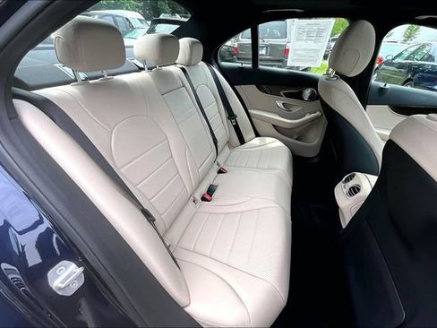 Used 2018 Mercedes-Benz C 300 4MATIC Sedan image 16