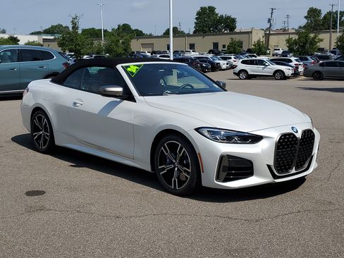 Used 2024 BMW 440i xDrive Convertible w/ Premium Package AWD/4WD image 2