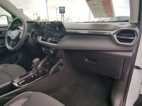 Certified 2025 Chevrolet TrailBlazer LT image 21