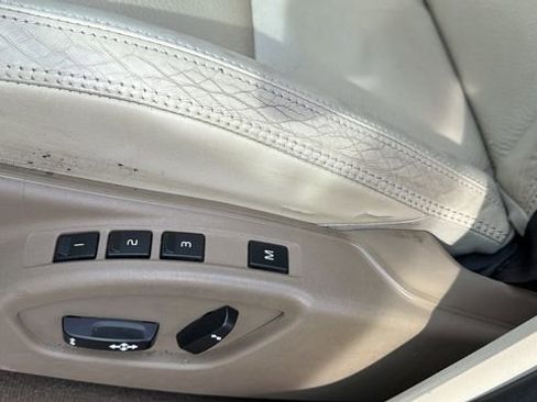 Used 2010 Volvo XC60 T6 AWD/4WD image 22
