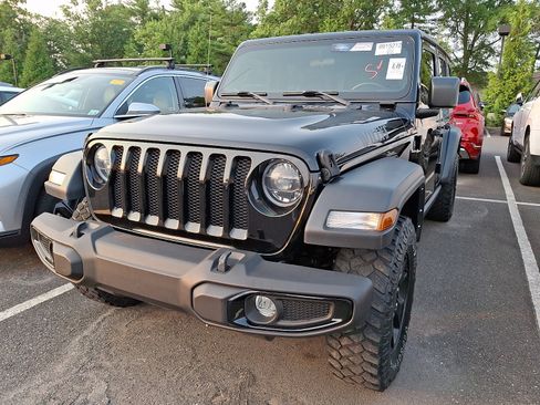 Used 2022 Jeep Wrangler Unlimited Sport AWD/4WD image 2