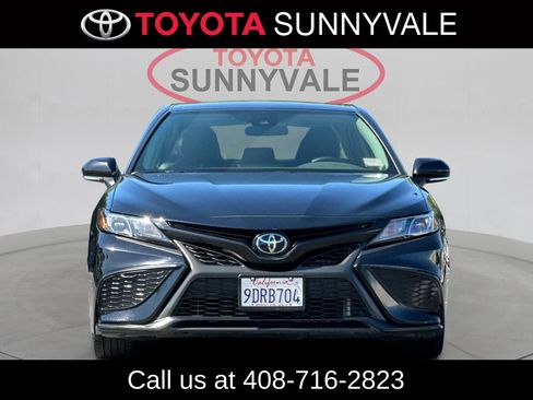 Used 2023 Toyota Camry SE FWD image 12