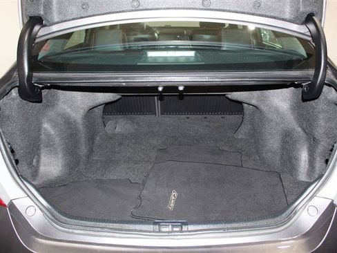 Used 2016 Toyota Camry SE FWD image 31