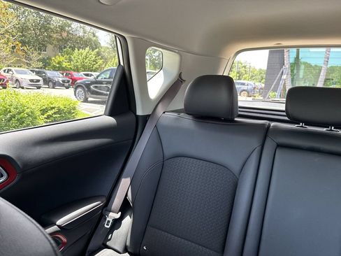Used 2023 Kia Soul GT-Line w/ GT-Line Technology Package FWD image 17