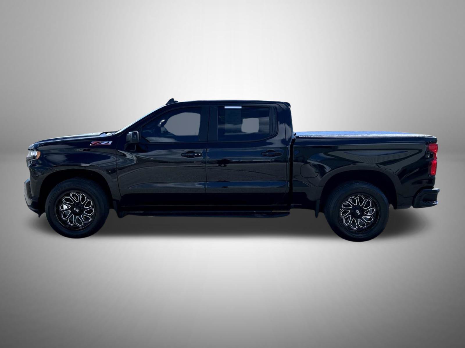 Used 2022 Chevrolet Silverado 1500 RST AWD/4WD image 9