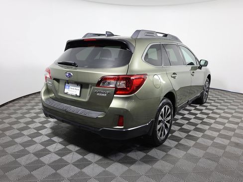 Used 2016 Subaru Outback 2.5i Limited AWD/4WD image 4