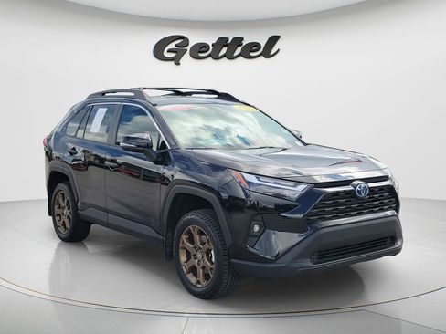Certified 2023 Toyota RAV4 AWD Hybrid image 3