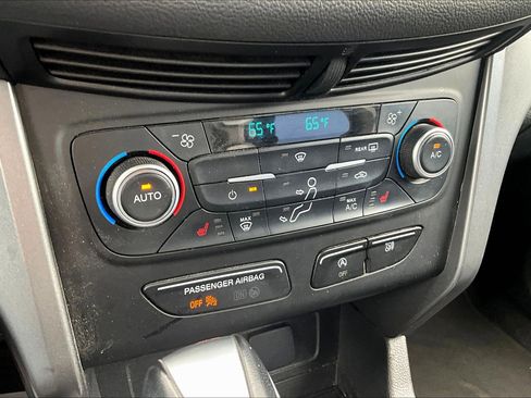 Used 2018 Ford Escape SEL w/ Ford Safe & Smart Package AWD/4WD image 15