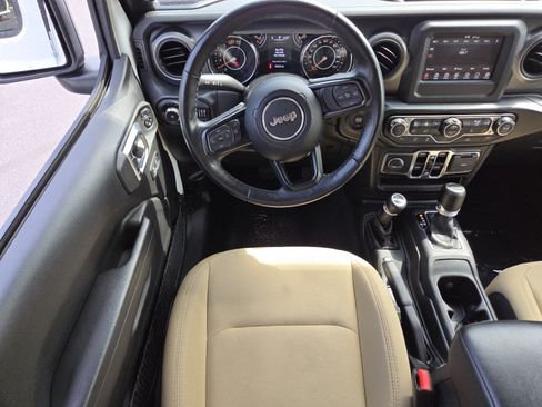 Used 2022 Jeep Wrangler Unlimited Sport AWD/4WD image 26