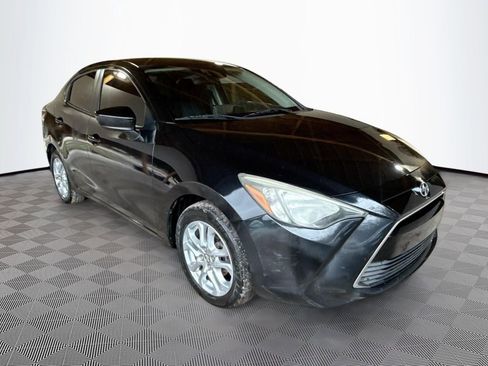 Used 2016 Scion iA Base image 4