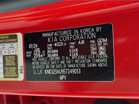 Used 2025 Kia Soul LX image 37