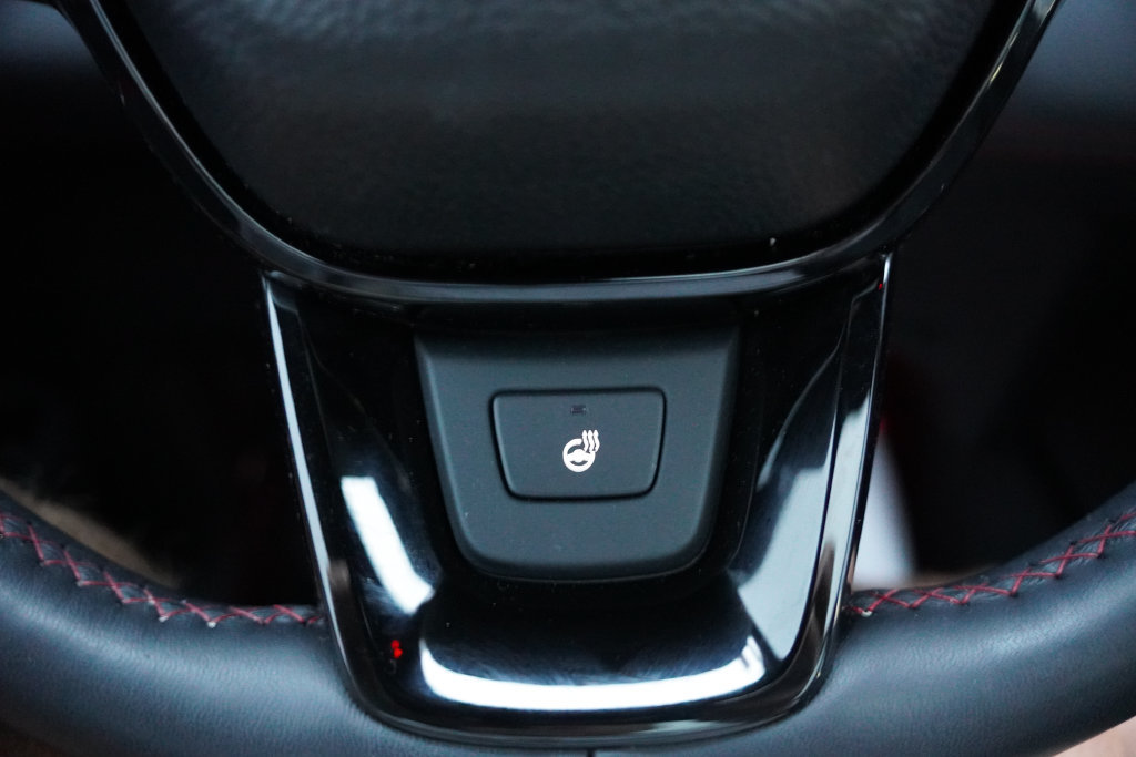 Used 2025 Honda Pilot Black Edition image 38