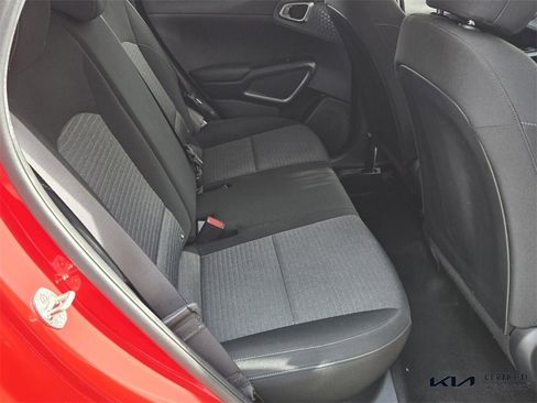 Certified 2021 Kia Soul S image 18