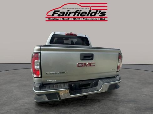 Used 2015 GMC Canyon SLT w/ Driver Alert Package image 4