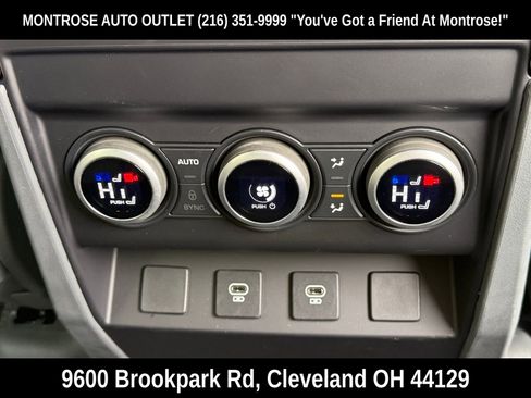 Used 2024 Land Rover Defender 130 S image 17