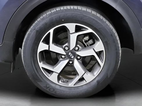 Used 2020 Kia Sportage LX FWD image 18