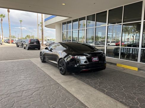 Used 2023 Tesla Model S Standard Range AWD/4WD image 3