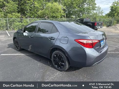 Used 2019 Toyota Corolla LE FWD image 6
