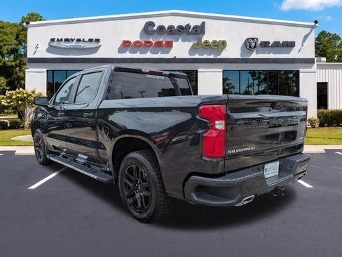 Used 2023 Chevrolet Silverado 1500 RST AWD/4WD image 6