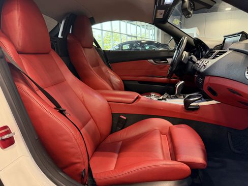 Used 2016 BMW Z4 sDrive35i RWD image 18