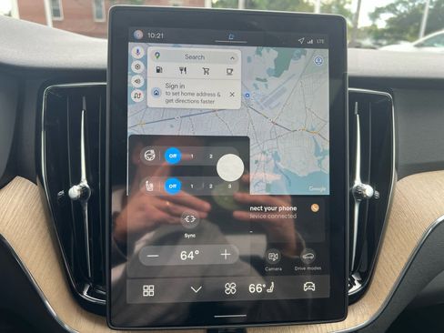 New 2026 Volvo XC60 B5 Plus w/ Protection Package Premier image 18