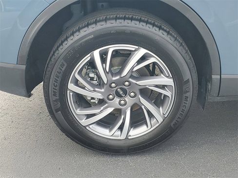 Used 2023 Lincoln Corsair FWD w/ Equipment Group 101A image 6