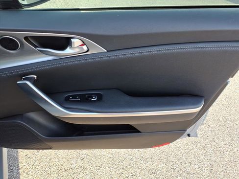 Used 2022 Kia Stinger GT1 RWD image 16