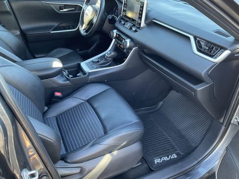 Used 2019 Toyota RAV4 XSE image 29