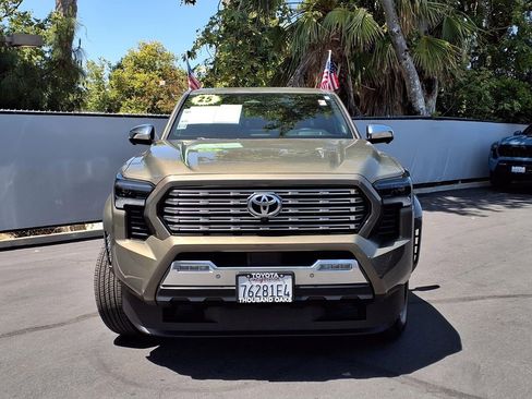 Certified 2025 Toyota Tacoma Limited AWD/4WD image 2