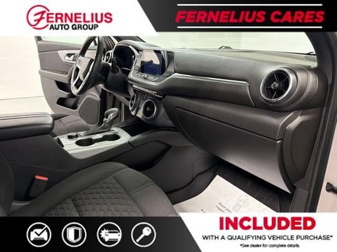 Used 2021 Chevrolet Blazer LT AWD/4WD image 31