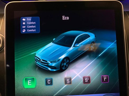 Used 2024 Mercedes-Benz C 300 4MATIC Sedan w/ Pinnacle Trim Package image 38