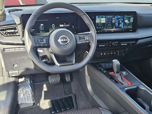New 2026 Nissan Kicks SR w/ Illumination Package FWD image 26