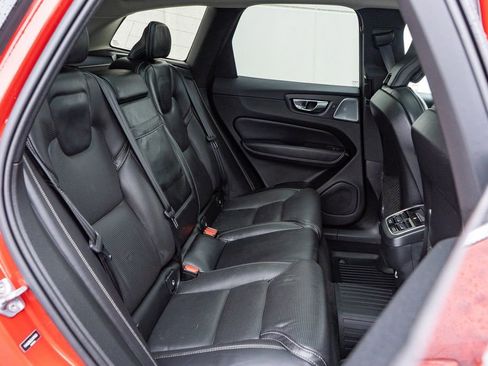 Used 2020 Volvo XC60 T6 Inscription w/ Protection Package Premier image 15