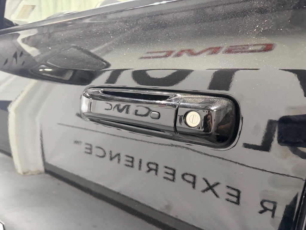 Used 2023 RAM 2500 Laramie AWD/4WD image 12