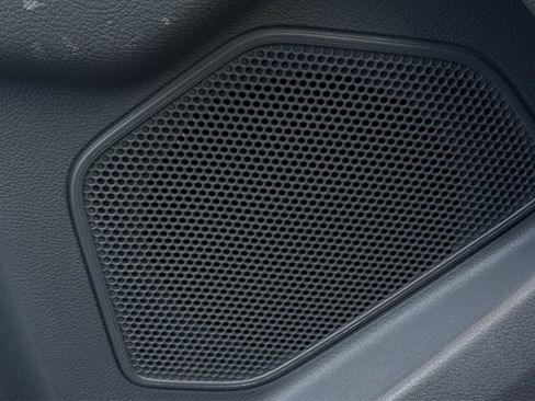 Used 2017 Ford Transit 350 XL image 30